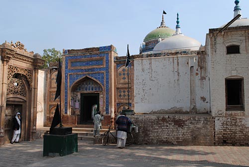 Mausoleum of Shah Shams Tabriz, Multan